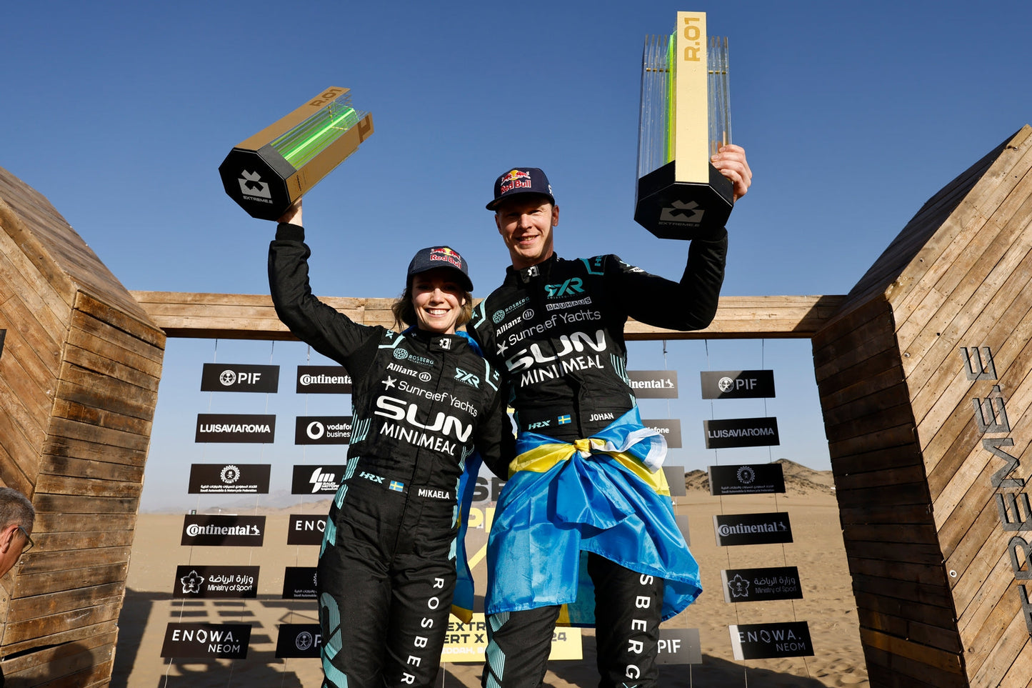 Rosberg X Racing gewinnt die epische Eröffnungsrunde der vierten Saison